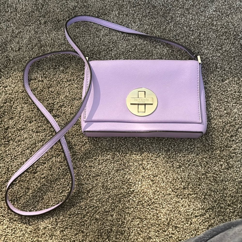 Kate Spade crossbody in light purple